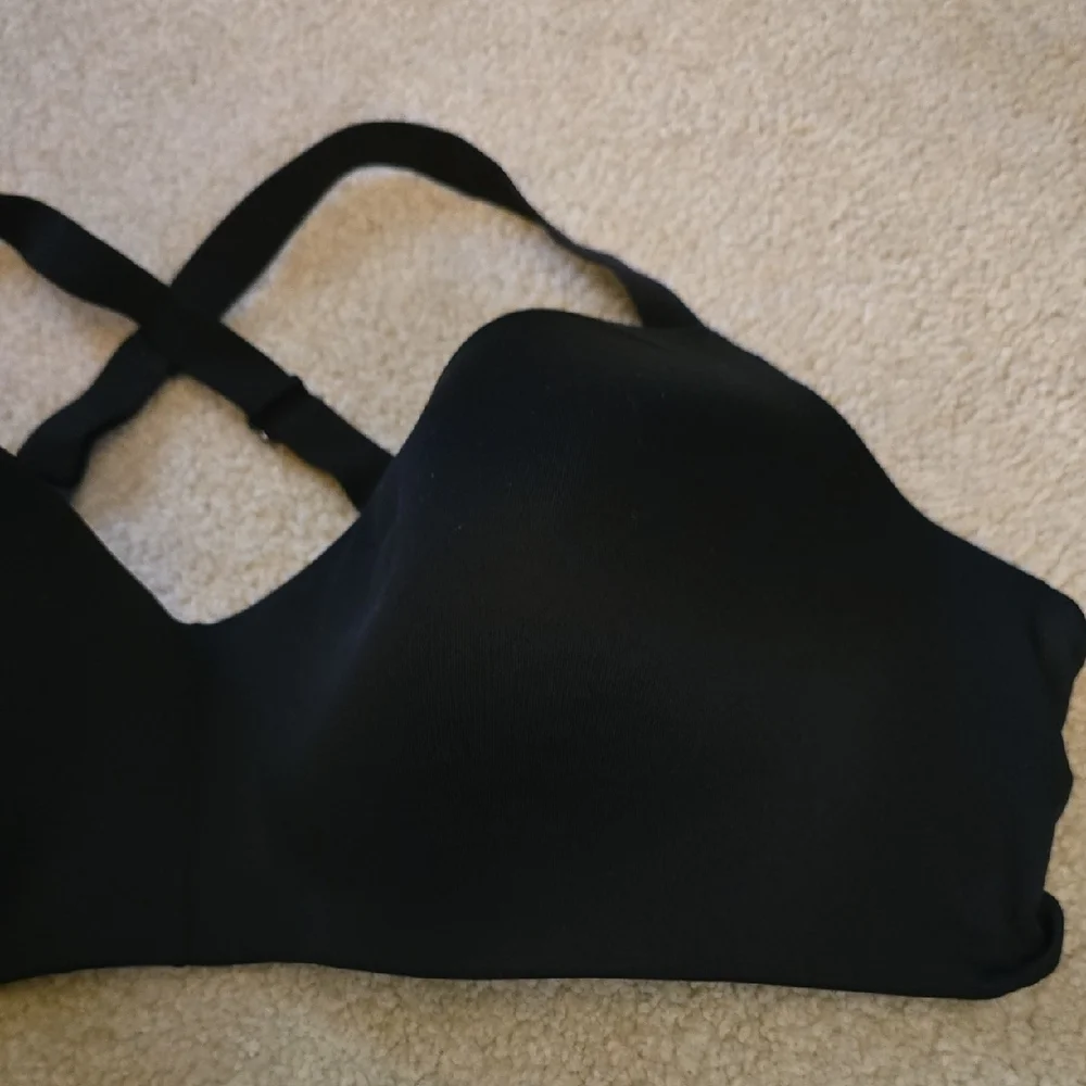 Hanes Women's Black Cross-Back Changing Bra Size 2XL